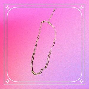 Gold plated “paperclip” necklace